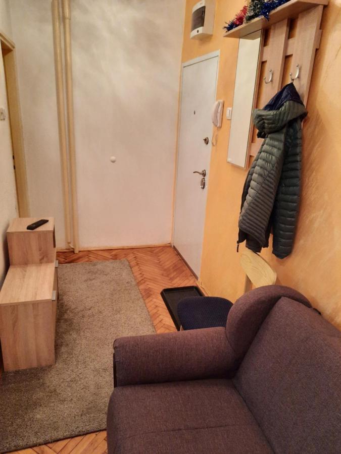 Stan Na Dan Apartman 31 Užice Exterior foto